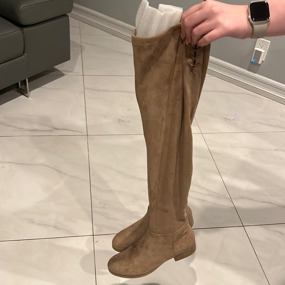 Ladies boots, suede, cream color